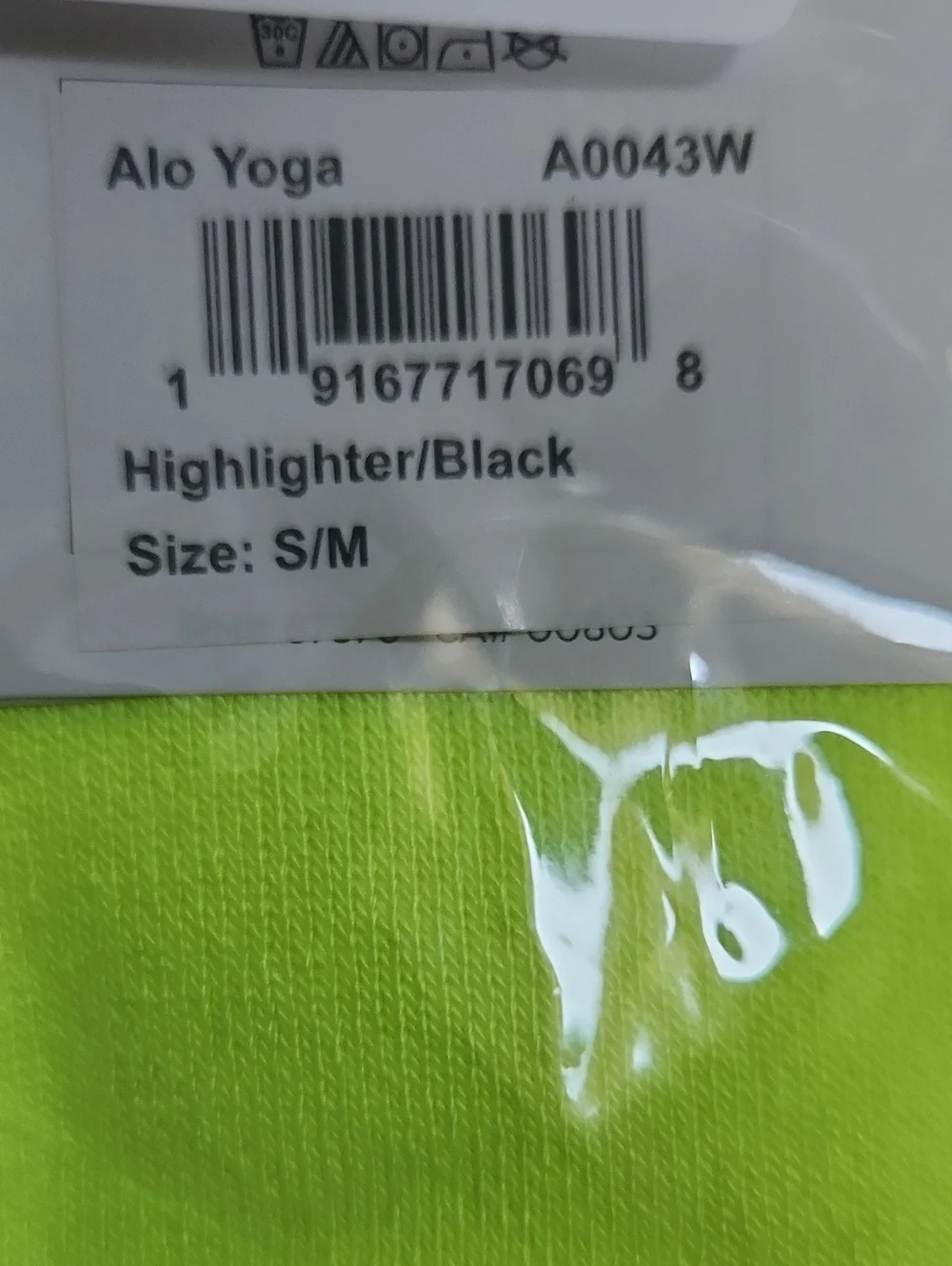 ALO Yoga Men’s Throwback Sock - Highlighter Yellow OR White with Black  Logo